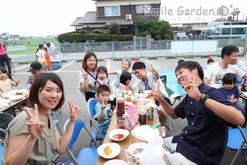 OB様BBQ スマイルガーデンディーズ 記念写真②