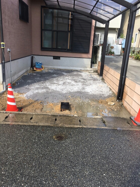 駐車場 工事中 明石