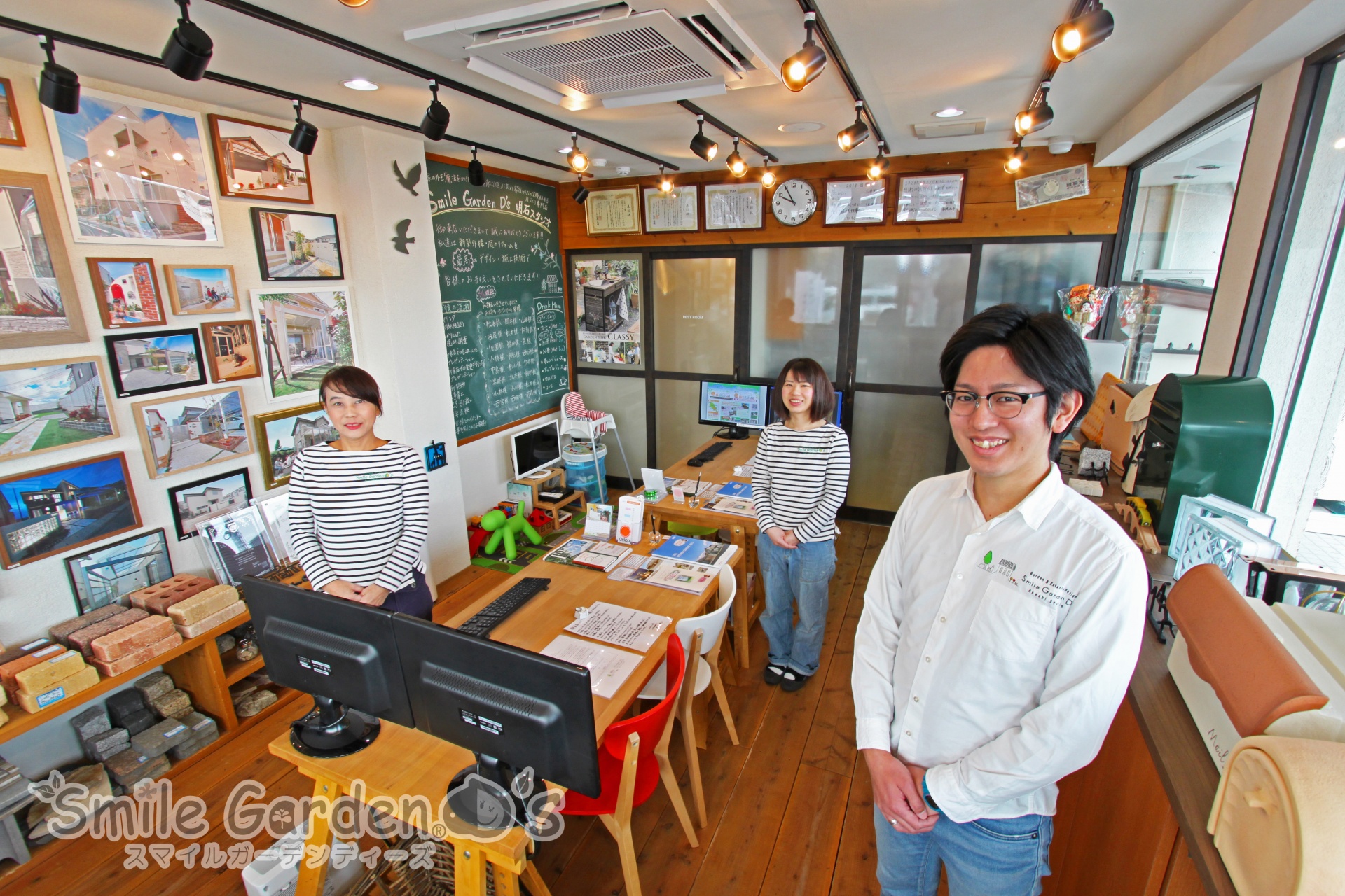 明石スタジオ 大久保町 カーポート