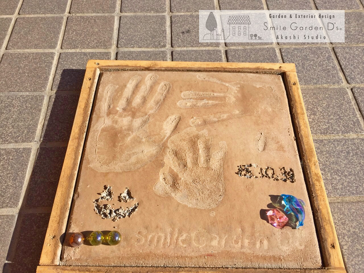 お庭の相談会　手形プレート　庭デザイン　エクステリアデザイン